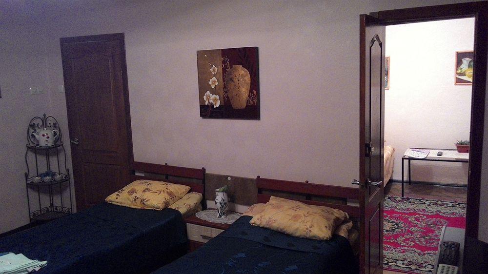 Yellowunlimited Hotel Harkiv Exterior foto