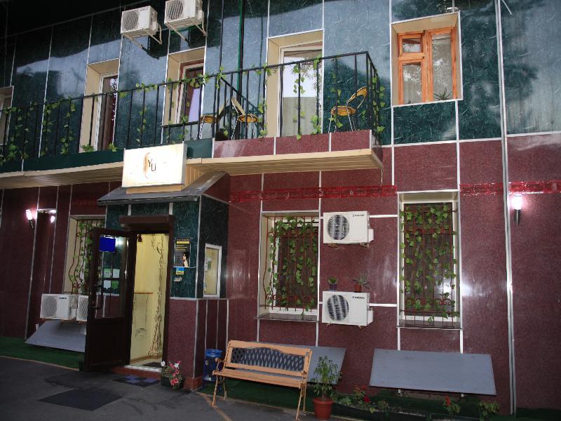 Yellowunlimited Hotel Harkiv Exterior foto