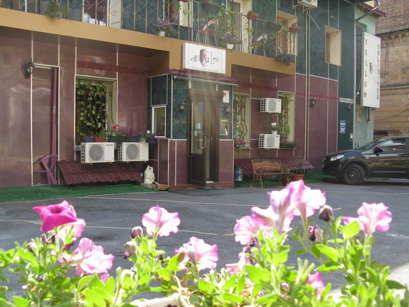 Yellowunlimited Hotel Harkiv Exterior foto