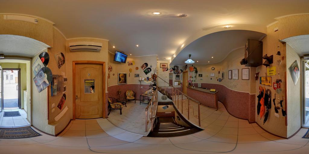Yellowunlimited Hotel Harkiv Exterior foto